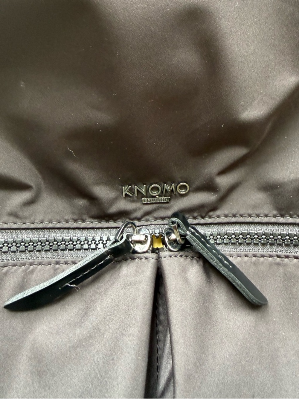 Knomo Backpack - Picture 2 of 5